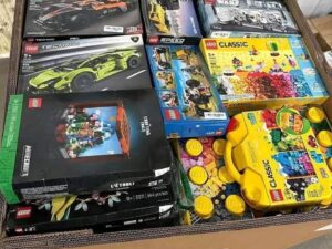 Buy Amazon LEGO Toy Pallet