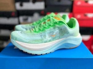 Buy Authentic Hoka Shoes Pallet