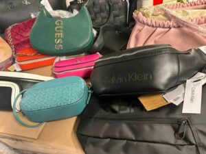 Buy Authentic Women Hand Bags Pallet