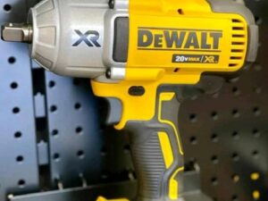 Buy Dewalt tool pallets