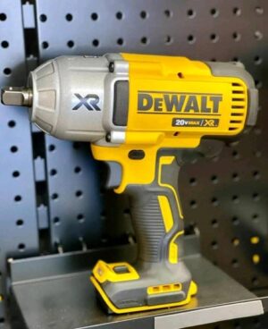 Buy Dewalt tool pallets
