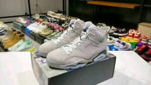 Buy authentic Jordan shoe pallets