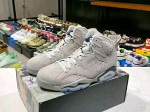 Buy authentic Jordan shoe pallets