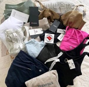 Buy premium Lululemon clothing pallet