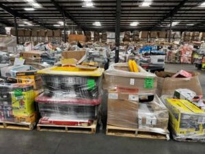 Buy truckload pallets in the UK