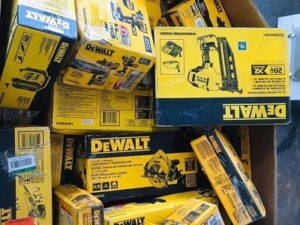 Mixed Dewalt Tools Wholesale Pallet For Sale - Image 10