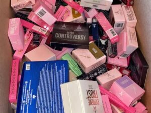 Jeffree star cosmetics pallet - Image 7