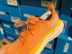 Shop hoka clifton-Pallets